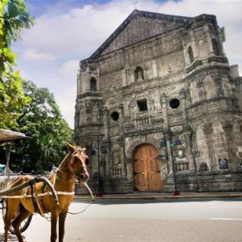 Kingsford Hotel Manila 4 stars out of 5