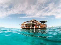 Cloud 9 Floating Bar Experience